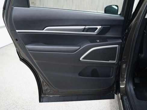 Used 2020 Kia Telluride S AWD/4WD image 35