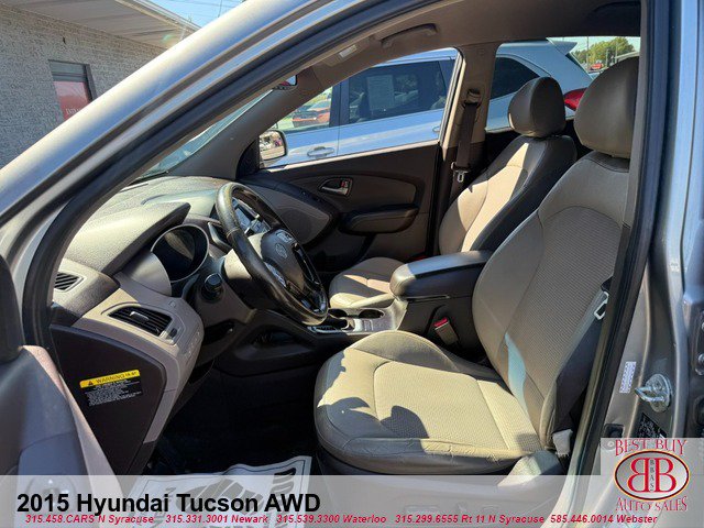 Used 2015 Hyundai Tucson SE AWD/4WD image 10