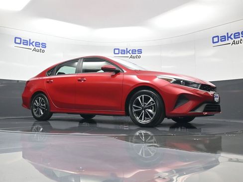 Certified 2024 Kia Forte LXS image 34