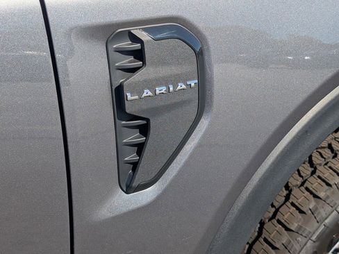 New 2025 Ford Ranger Lariat w/ FX4 Off-Road Package image 16
