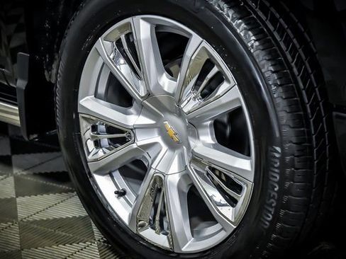 Certified 2024 Chevrolet Silverado 1500 High Country w/ High Country Premium Package image 3