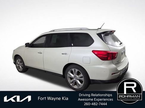 Used 2018 Nissan Pathfinder SL w/ SL Premium Package AWD/4WD image 11