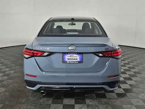 New 2025 Nissan Sentra SR image 5