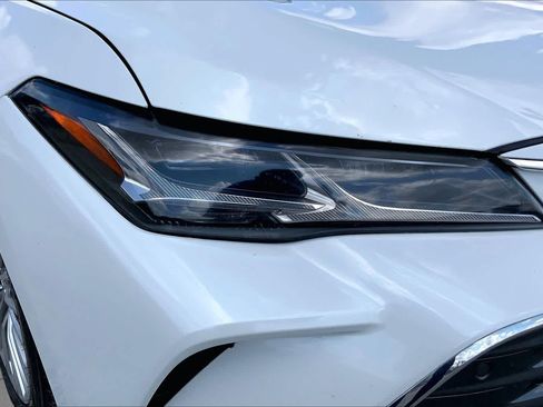 Used 2019 Toyota Avalon Limited w/ Advanced Safety Package FWD image 27