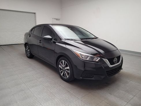 Used 2021 Nissan Versa SV image 13