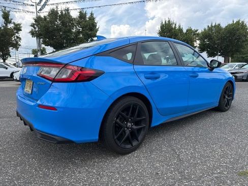 Used 2025 Honda Civic Sport image 4
