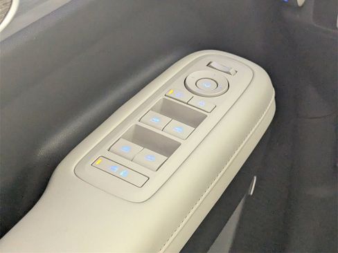 Used 2024 Hyundai Santa Fe Calligraphy image 14