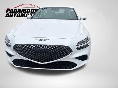 Used 2025 Genesis G70 2.5T RWD image 3