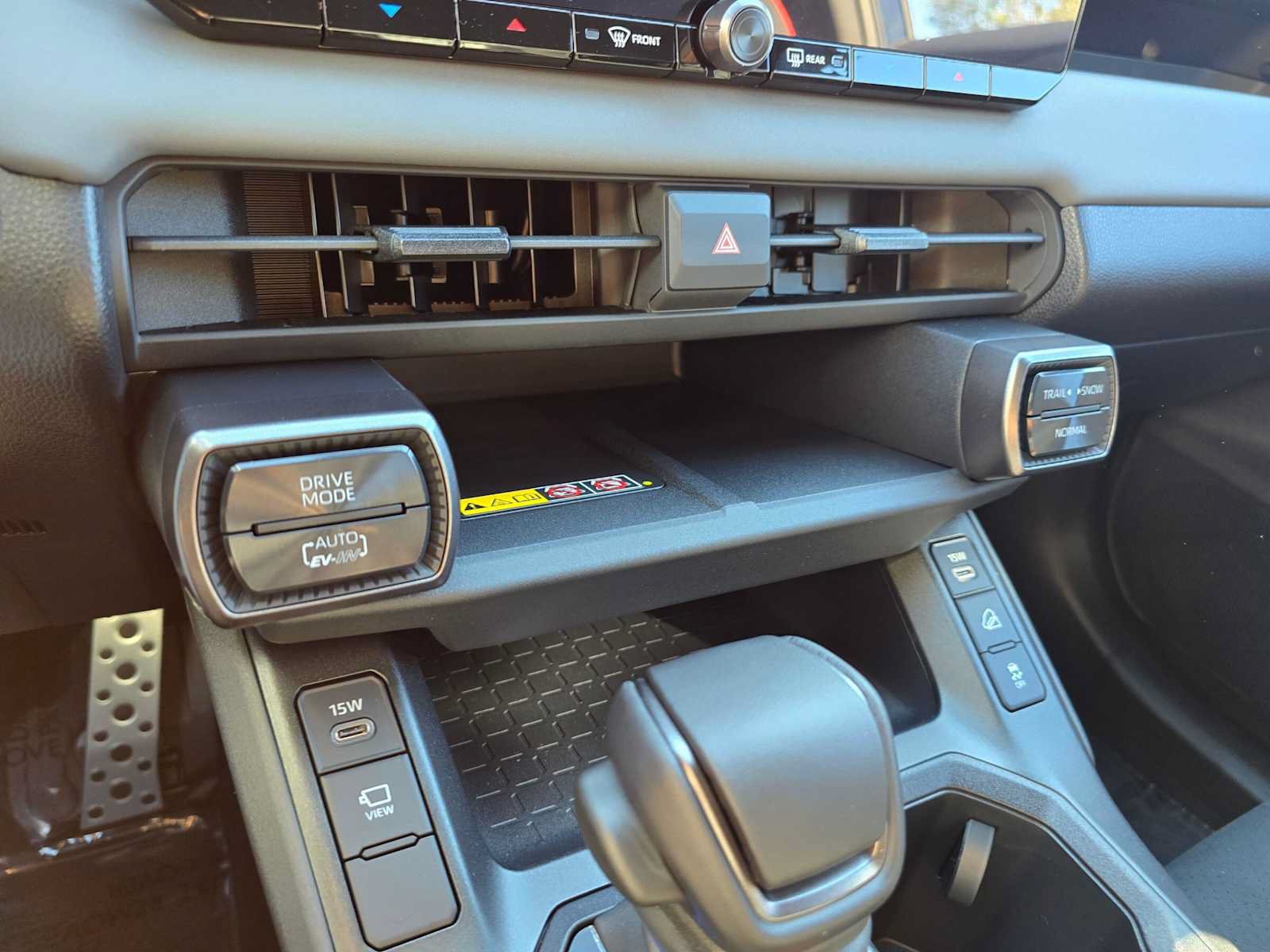 New 2026 Toyota RAV4 AWD Plug-in Hybrid image 30