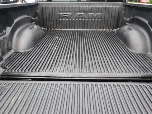 Used 2021 RAM 1500 Big Horn AWD/4WD image 31