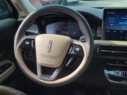 Certified 2023 Lincoln Corsair FWD image 18