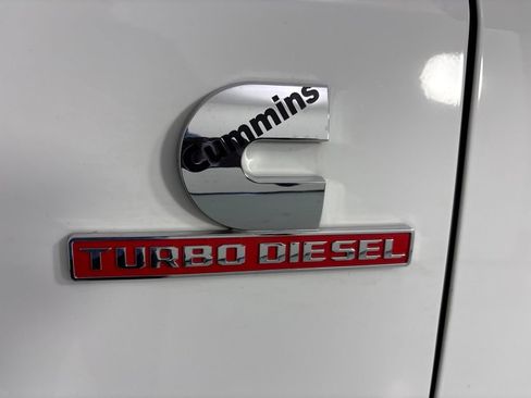 Used 2024 RAM 3500 Big Horn AWD/4WD image 11