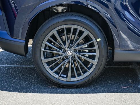 New 2026 Lexus RX 350h AWD/4WD image 11