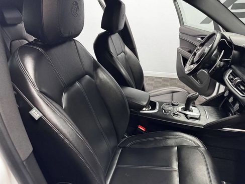 Used 2023 Alfa Romeo Stelvio Sprint RWD image 55