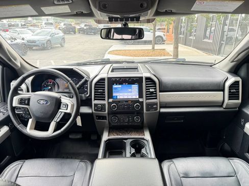Used 2019 Ford F250 Lariat AWD/4WD image 13