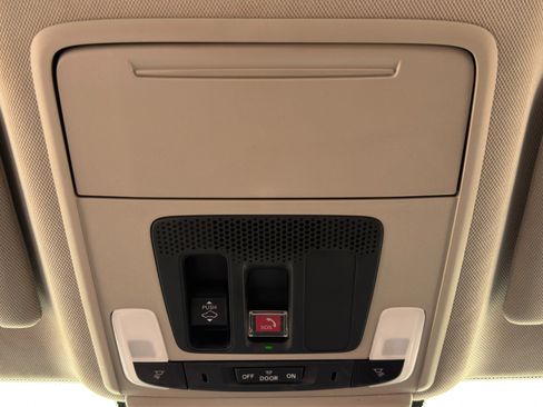 Used 2023 Honda Accord EX image 29
