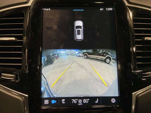 Used 2023 Volvo XC90 B6 Ultimate image 38