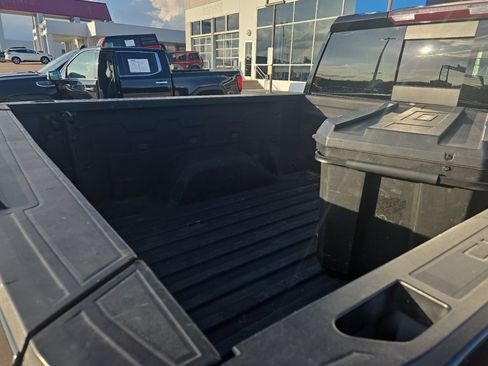Used 2021 Chevrolet Silverado 1500 LT Trail Boss w/ Convenience Package II AWD/4WD image 14