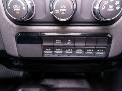 Used 2023 RAM 2500 Tradesman AWD/4WD image 20