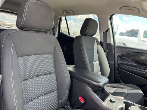 Used 2024 GMC Terrain SLE FWD image 26