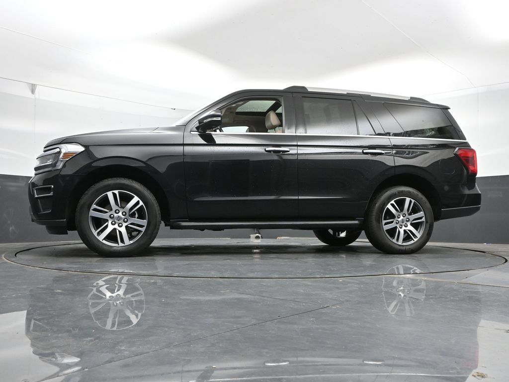 Used 2024 Ford Expedition Limited AWD/4WD image 47