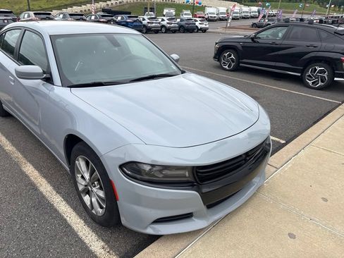 Used 2020 Dodge Charger SXT w/ Cold Weather Package AWD/4WD image 4
