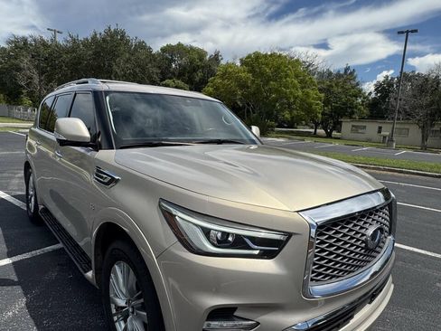 Used 2019 INFINITI QX80 Luxe w/ Proassist Package RWD image 1