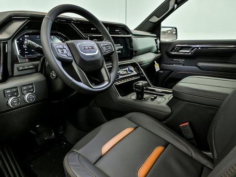 New 2026 GMC Sierra 1500 AT4 w/ Technology Package image 8