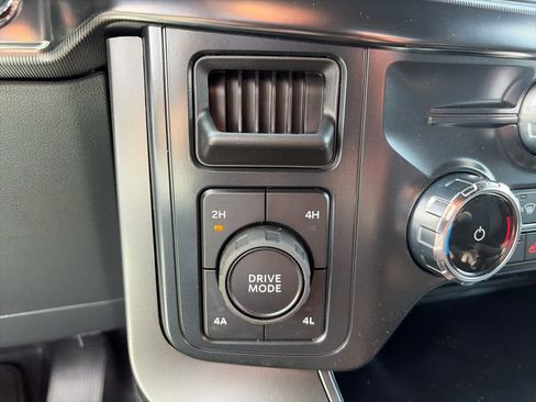 New 2026 Ford F150 Lariat AWD/4WD image 17