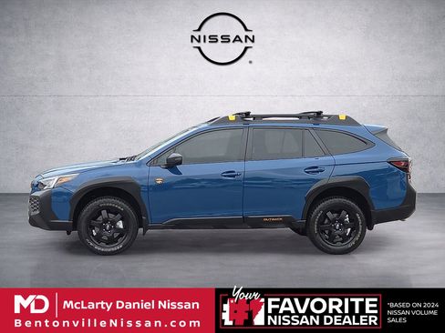 Used 2025 Subaru Outback Wilderness AWD/4WD image 3