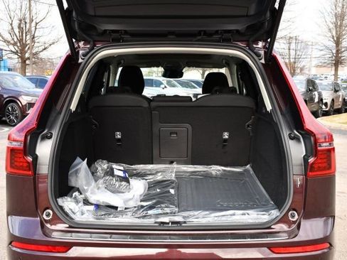 New 2026 Volvo XC60 B5 Plus w/ Protection Package Premier AWD/4WD image 29