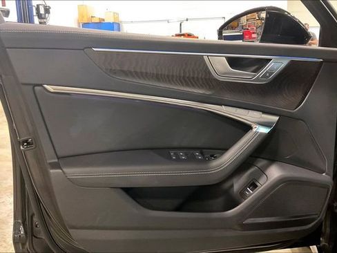 Used 2023 Audi A6 Premium Plus w/ Premium Plus Package image 23