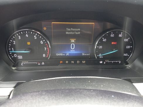 Used 2020 Ford Explorer XLT w/ Equipment Group 202A RWD image 6