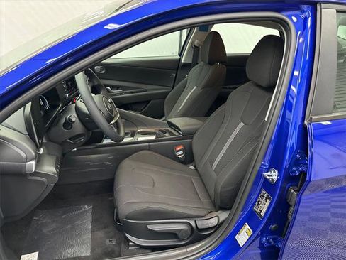 New 2026 Hyundai Elantra SE w/ Cargo Package image 9
