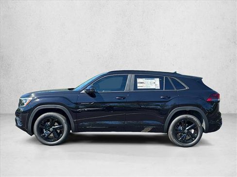 Used 2026 Volkswagen Atlas Cross Sport SEL R-Line AWD/4WD image 10