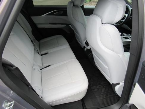 Certified 2024 Cadillac Lyriq Luxury RWD image 31