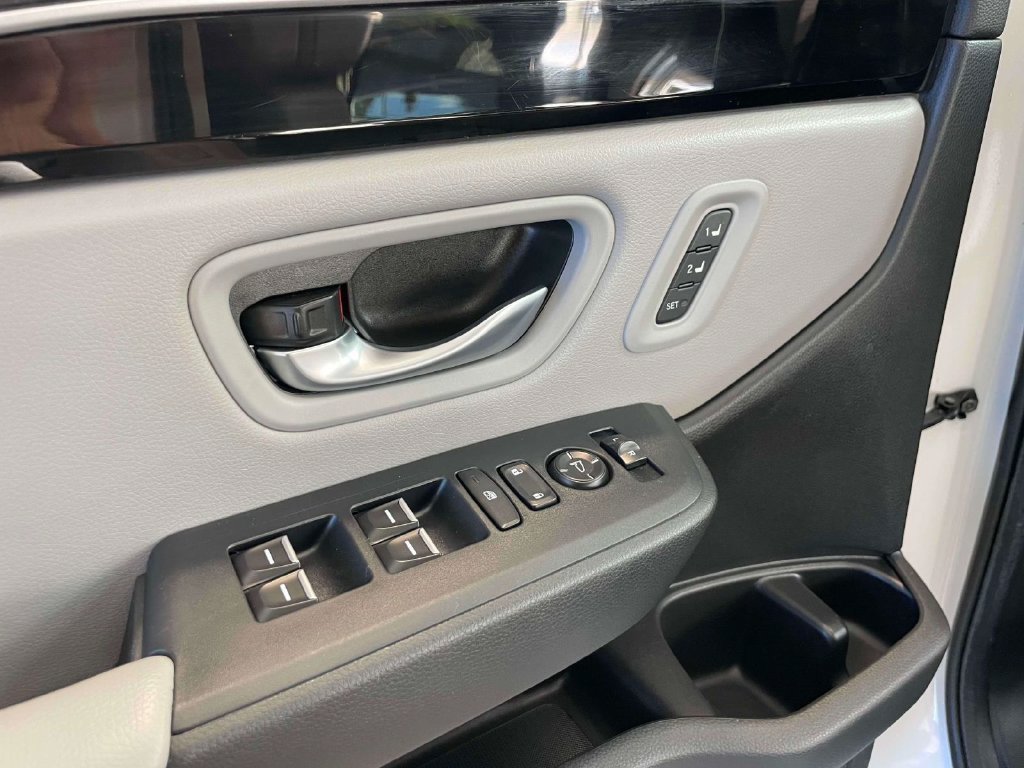 Used 2024 Honda Pilot EX-L image 18