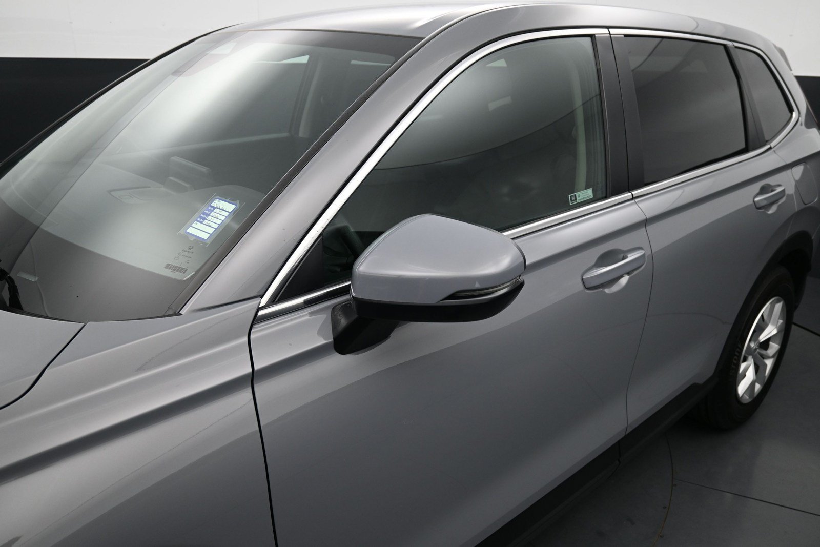 Used 2027 Honda CR-V LX image 12
