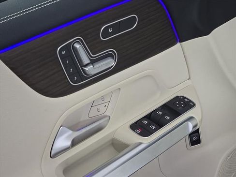 New 2026 Mercedes-Benz GLB 250 GLB 250 image 16