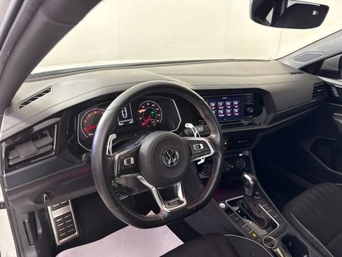 Used 2021 Volkswagen Jetta GLI FWD image 15