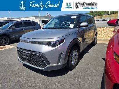 Used 2025 Kia Soul LX w/ LX Technology Package