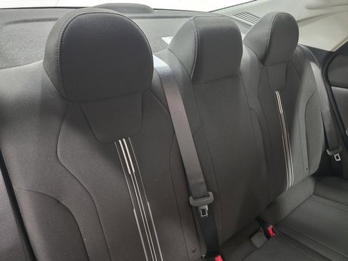 Used 2023 Hyundai Elantra SEL w/ Convenience Package image 19