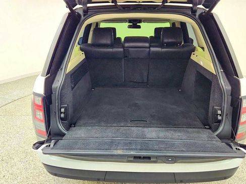 Used 2016 Land Rover Range Rover HSE image 24