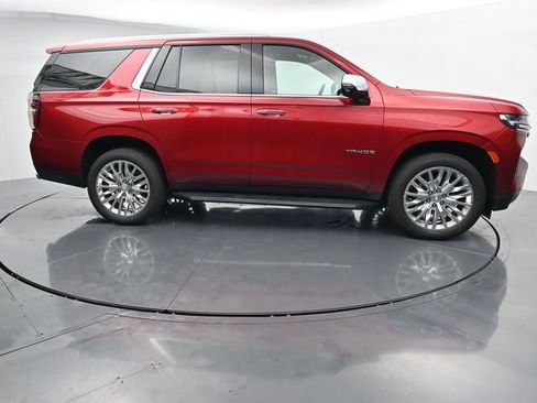 Used 2024 Chevrolet Tahoe Premier AWD/4WD image 12