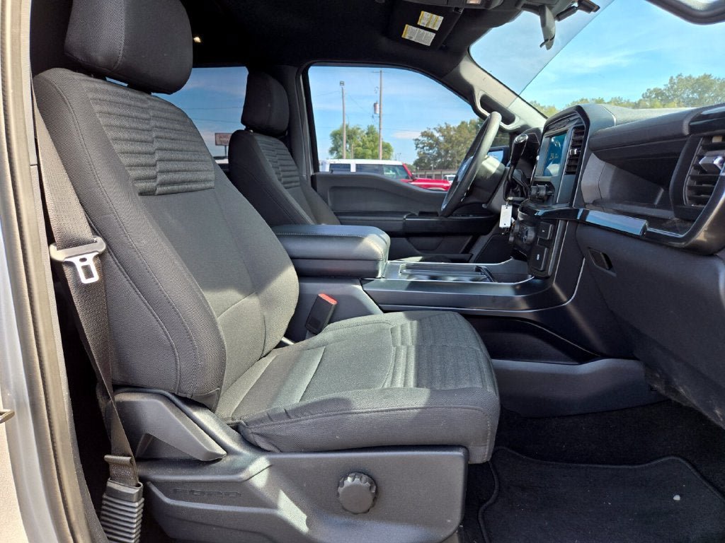 Used 2022 Ford F150 XL w/ STX Appearance Package RWD image 18