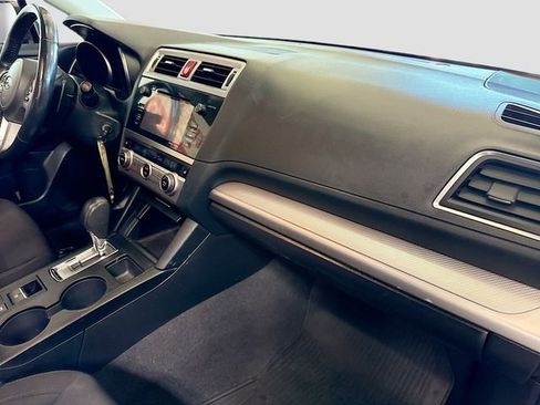 Used 2015 Subaru Legacy 2.5i Premium w/ Moonroof Package AWD/4WD image 29