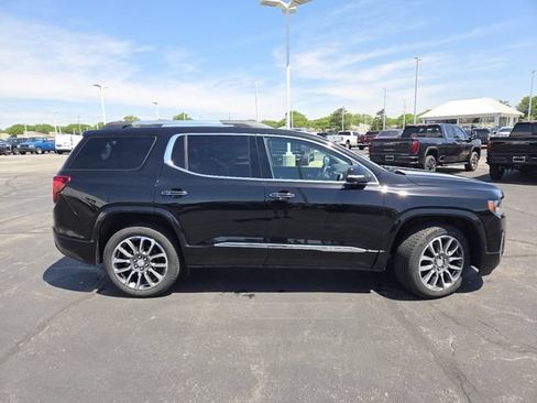 Used 2022 GMC Acadia Denali w/ Denali Ultimate Package AWD/4WD image 28