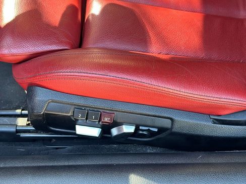 Used 2020 BMW 440i Convertible w/ M Sport Package image 18