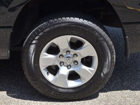 Used 2021 RAM 1500 Big Horn AWD/4WD image 12