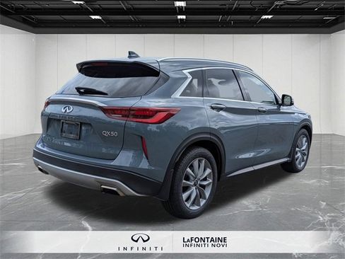 Used 2022 INFINITI QX50 Essential w/ Cargo Package image 5